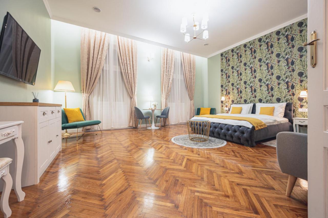Central Park Apartments Oradea Εξωτερικό φωτογραφία