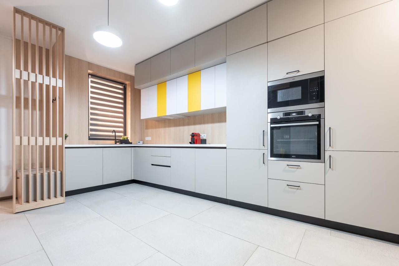 Central Park Apartments Oradea Εξωτερικό φωτογραφία